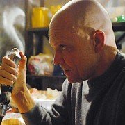 Bezlitosna - galeria zdjęć - filmweb