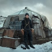 Against the Ice - galeria zdjęć - filmweb