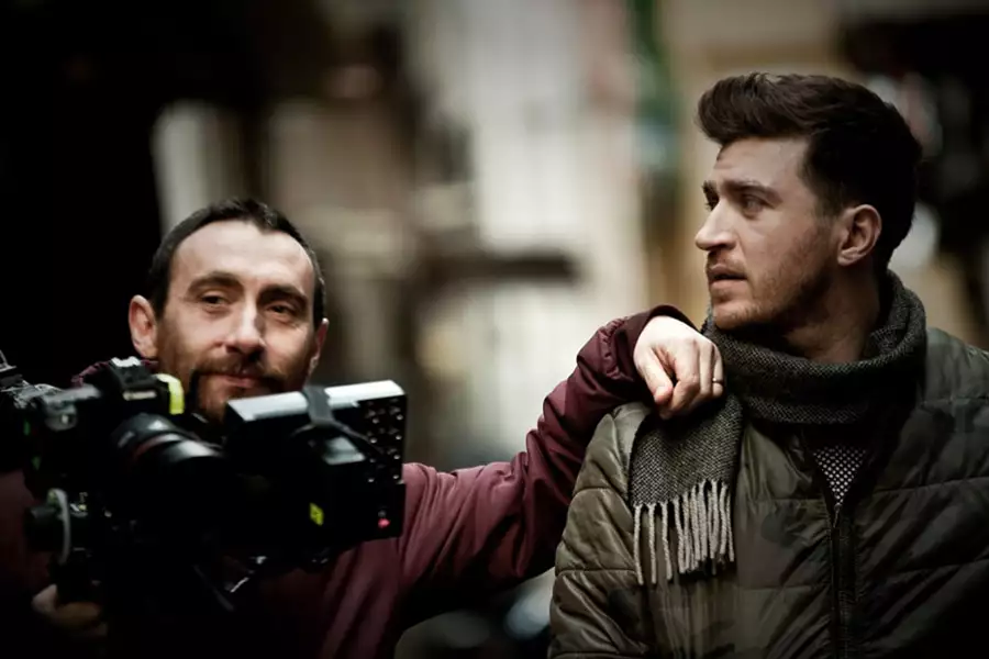 Jestem z Neapolu - galeria zdjęć - filmweb