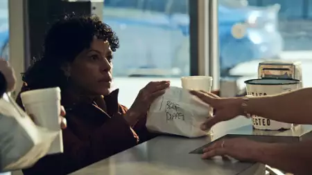 The Bear - galeria zdjęć - filmweb