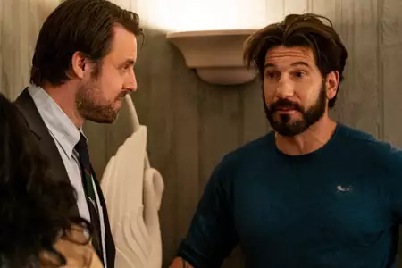 The Bear - galeria zdjęć - filmweb