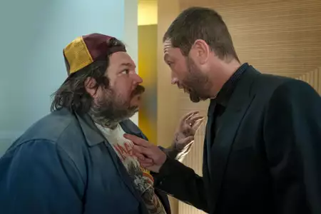 The Bear - galeria zdjęć - filmweb