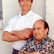 Twins - galeria zdjęć - filmweb