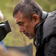 Dzika grusza - galeria zdjęć - filmweb