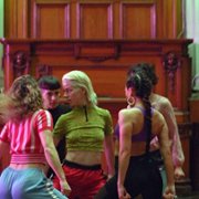 Ema - galeria zdjęć - filmweb