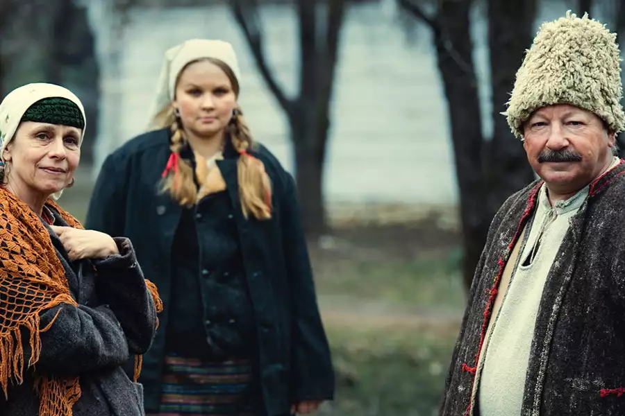 Sami swoi. Początek - galeria zdjęć - filmweb