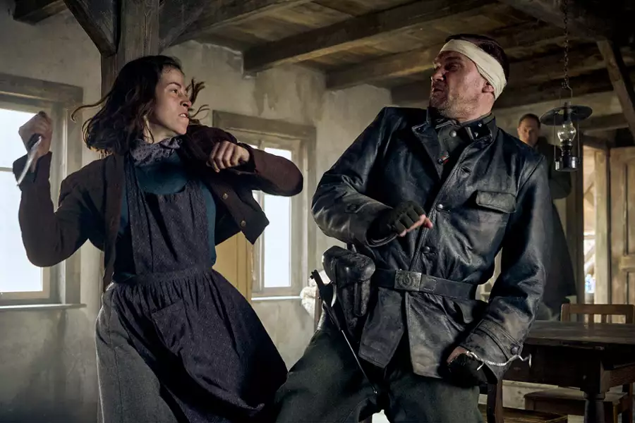 Krew i złoto - galeria zdjęć - filmweb
