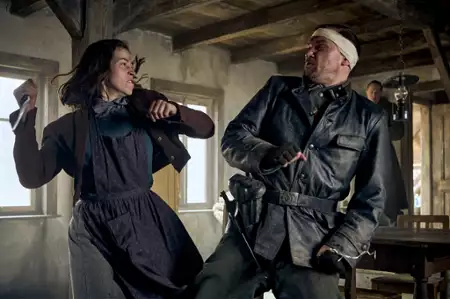 Krew i złoto - galeria zdjęć - filmweb