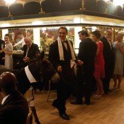 Legend - galeria zdjęć - filmweb