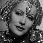 Mata Hari - galeria zdjęć - filmweb