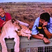 Born Free - galeria zdjęć - filmweb