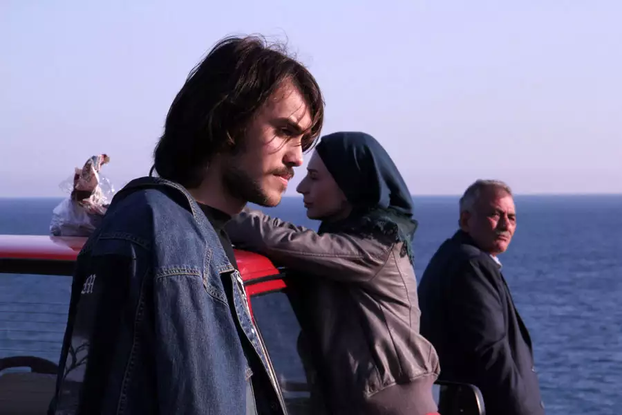 Karaman - galeria zdjęć - filmweb