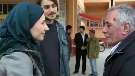 Karaman - galeria zdjęć - filmweb