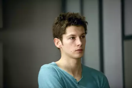 Une Petite zone de turbulences - galeria zdjęć - filmweb