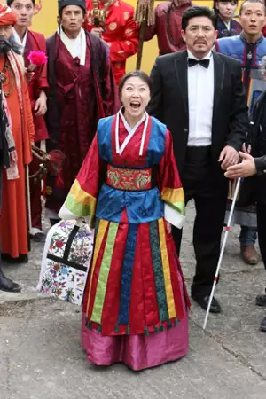 Jeom-jaeng-i-deul - galeria zdjęć - filmweb