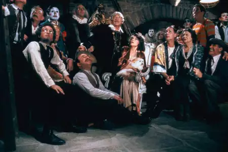 Być albo nie być - galeria zdjęć - filmweb
