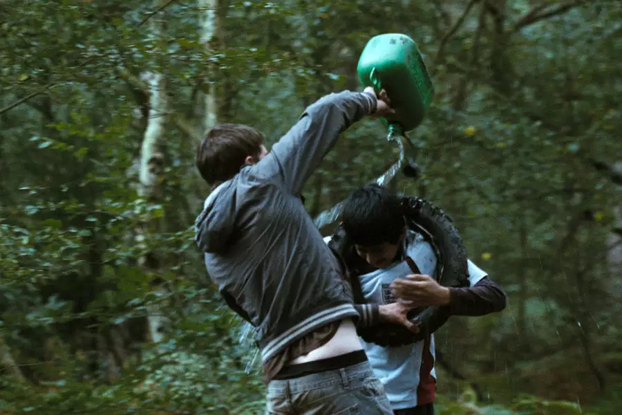 Eden Lake - galeria zdjęć - filmweb