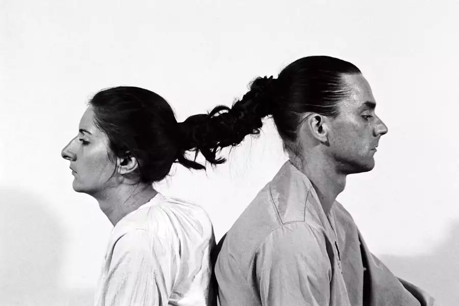Marina Abramović: artystka obecna - galeria zdjęć - filmweb