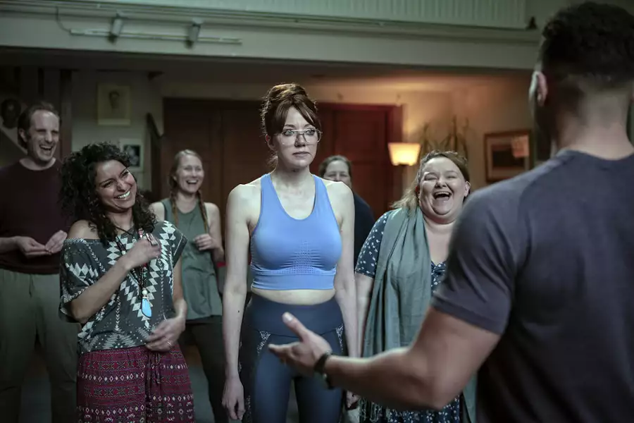 After Life - galeria zdjęć - filmweb