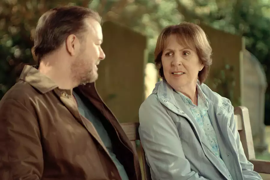 After Life - galeria zdjęć - filmweb
