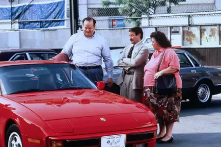 Sprzedawca cadillak&oacute;w - galeria zdjęć - filmweb