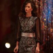 Ulica Strachu: Królowa balu - galeria zdjęć - filmweb