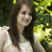 Wild Child - galeria zdjęć - filmweb