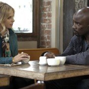 Ringer - galeria zdjęć - filmweb