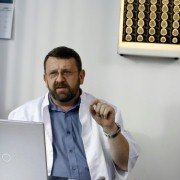Dobre chęci - galeria zdjęć - filmweb