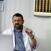Adrian Titieni w Dobre chęci