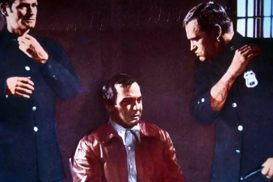 Capone - galeria zdjęć - filmweb