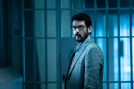 Podw&oacute;jne morderstwo: Cisza białego miasta - galeria zdjęć - filmweb