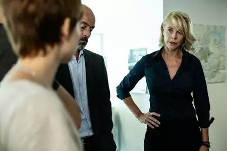 Podw&oacute;jne morderstwo: Cisza białego miasta - galeria zdjęć - filmweb