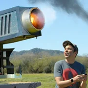 Mark Rober: CrunchLabs - galeria zdjęć - filmweb