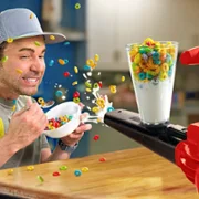 Mark Rober: CrunchLabs - galeria zdjęć - filmweb