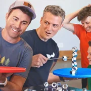 Mark Rober: CrunchLabs - galeria zdjęć - filmweb