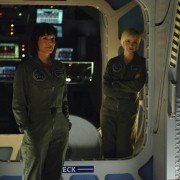 Defying Gravity - galeria zdjęć - filmweb