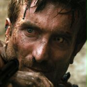 Sharlto Copley w Dystrykt 9