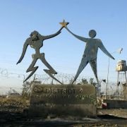 District 9 - galeria zdjęć - filmweb