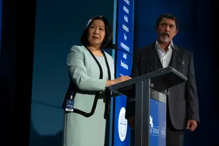 Krzesła - galeria zdjęć - filmweb