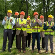 The Chair Company - galeria zdjęć - filmweb