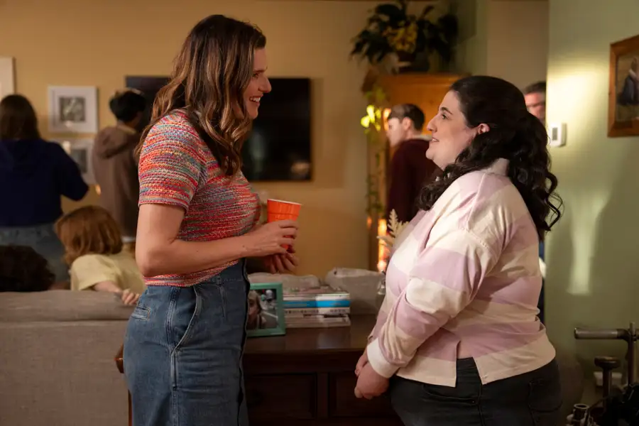 Krzesła - galeria zdjęć - filmweb