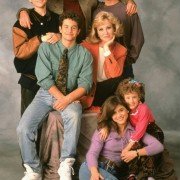 Growing Pains - galeria zdjęć - filmweb