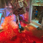 Floor is Lava - galeria zdjęć - filmweb