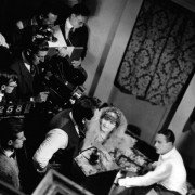 Champagne - galeria zdjęć - filmweb