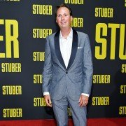 Stuber - galeria zdjęć - filmweb