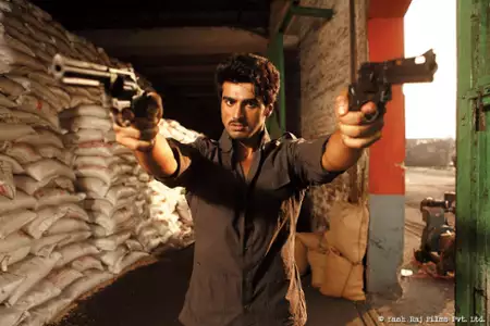 Gunday - galeria zdjęć - filmweb