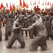 Gunday - galeria zdjęć - filmweb