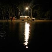 Lake Mungo - galeria zdjęć - filmweb
