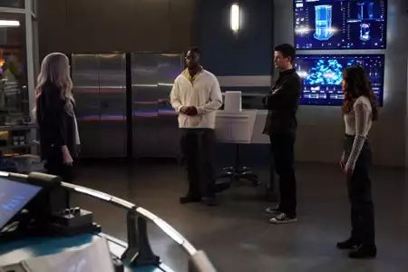 Flash - galeria zdjęć - filmweb